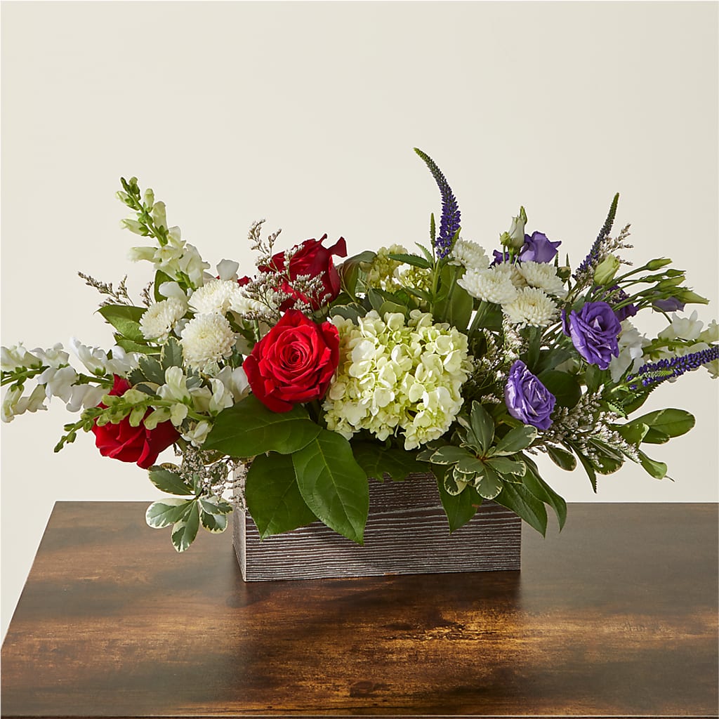 Sweet Magnolia Bouquet – TAYLOR'S MERCANTILE, Sewanee TN
