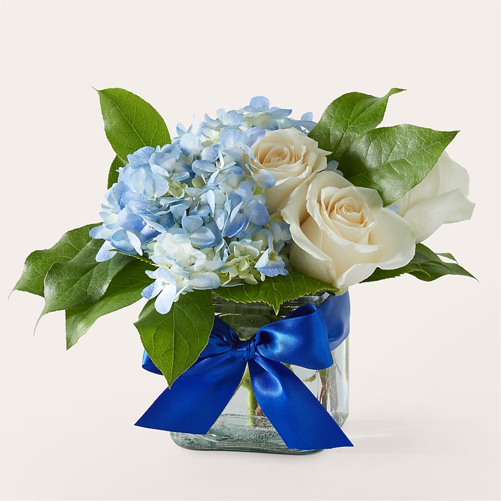 Sky Blue Delight Bouquet – TAYLOR'S MERCANTILE, Sewanee TN