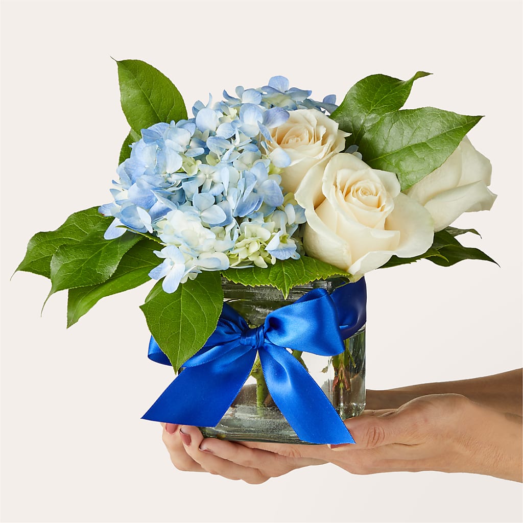 Sky Blue Delight Bouquet – TAYLOR'S MERCANTILE, Sewanee TN