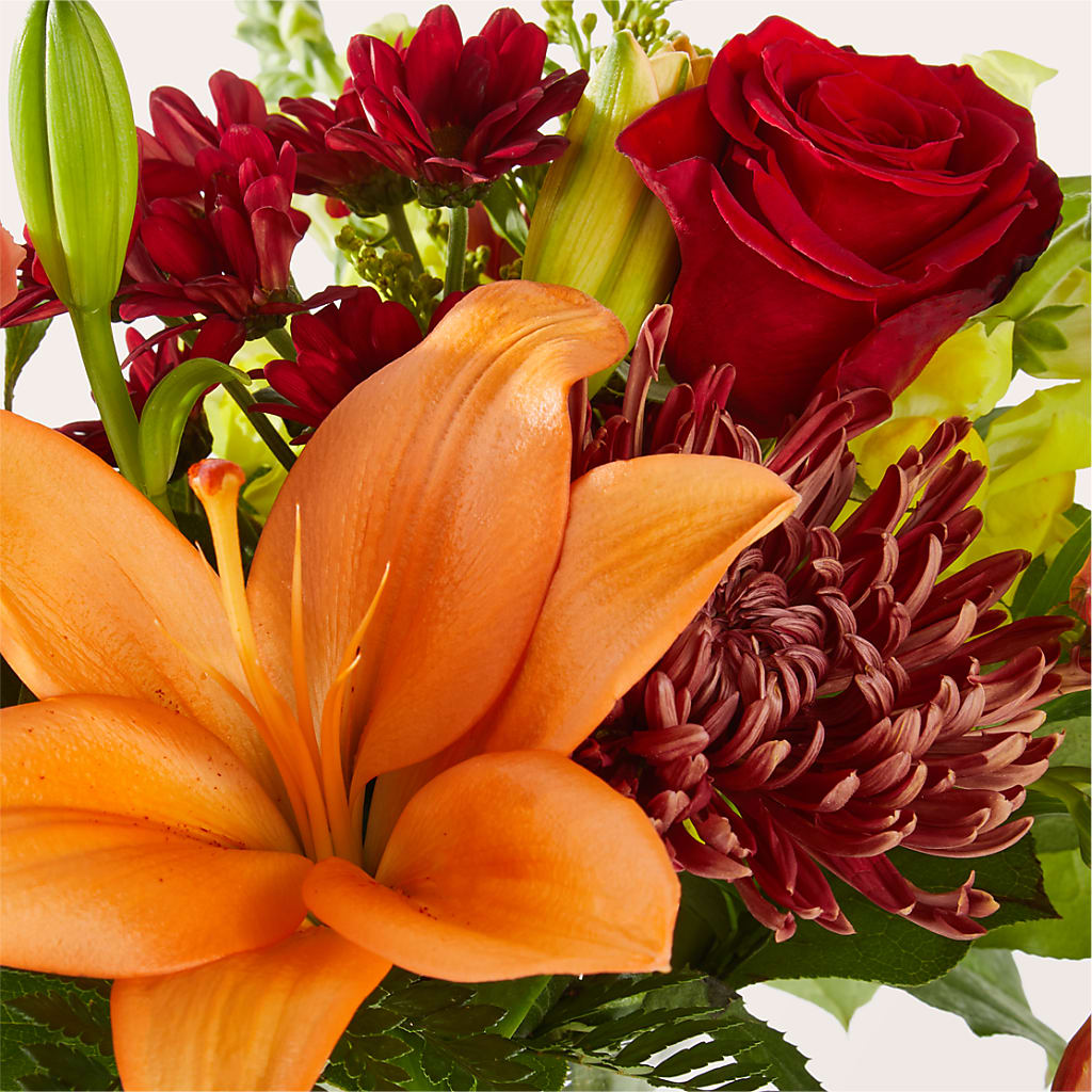 Sweater Season - A Florist Original – TAYLOR'S MERCANTILE, Sewanee TN