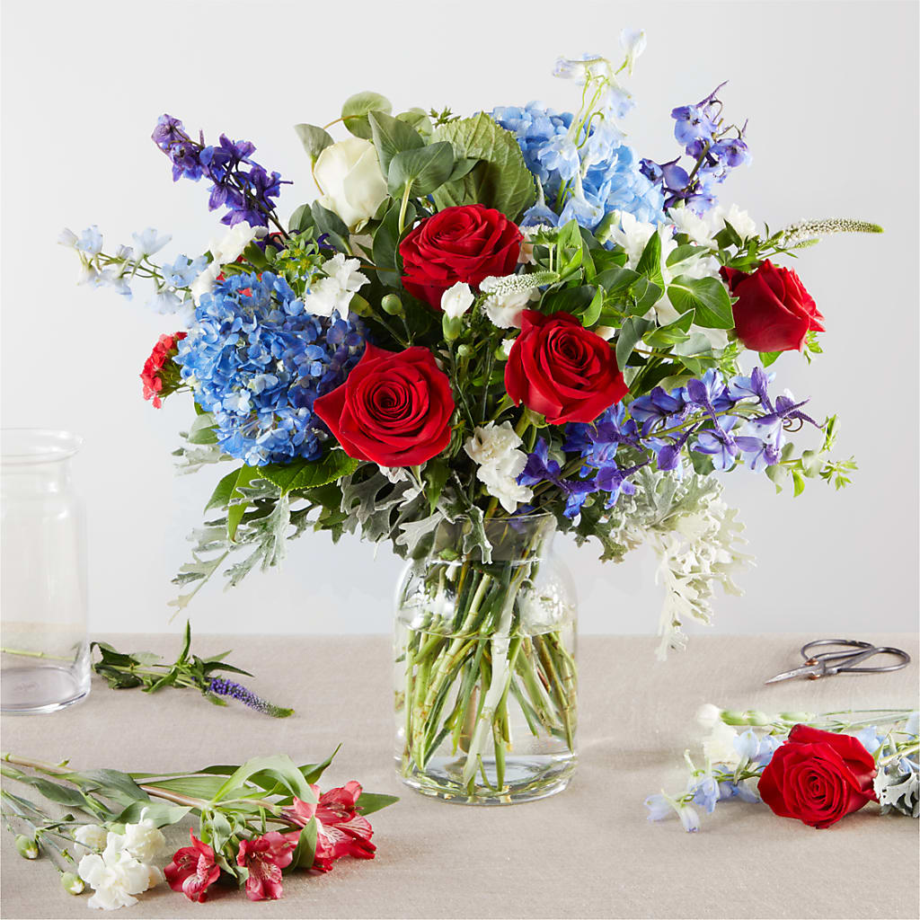 Star Spangled - A Florist Original – TAYLOR'S MERCANTILE, Sewanee TN