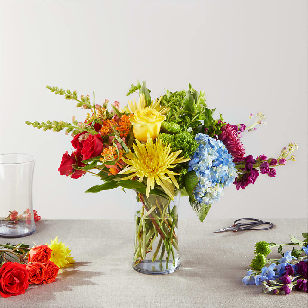 Summer Spectra - A Florist Original – TAYLOR'S MERCANTILE, Sewanee TN