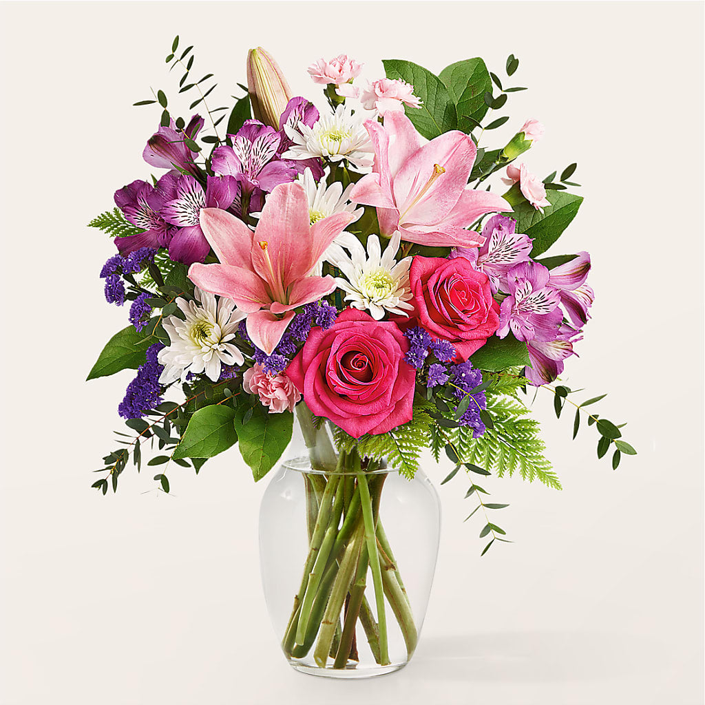 Lace & Pearls Bouquet – TAYLOR'S MERCANTILE, Sewanee TN