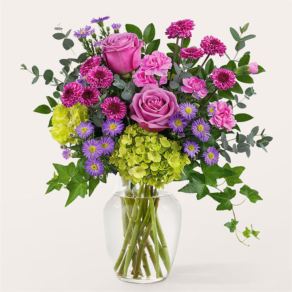 Whispering Garden Bouquet – TAYLOR'S MERCANTILE, Sewanee TN
