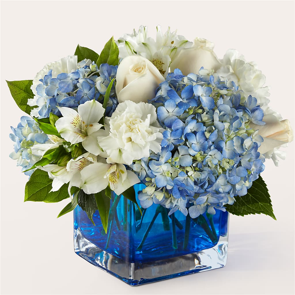 Soothing Waters Bouquet – TAYLOR'S MERCANTILE, Sewanee TN