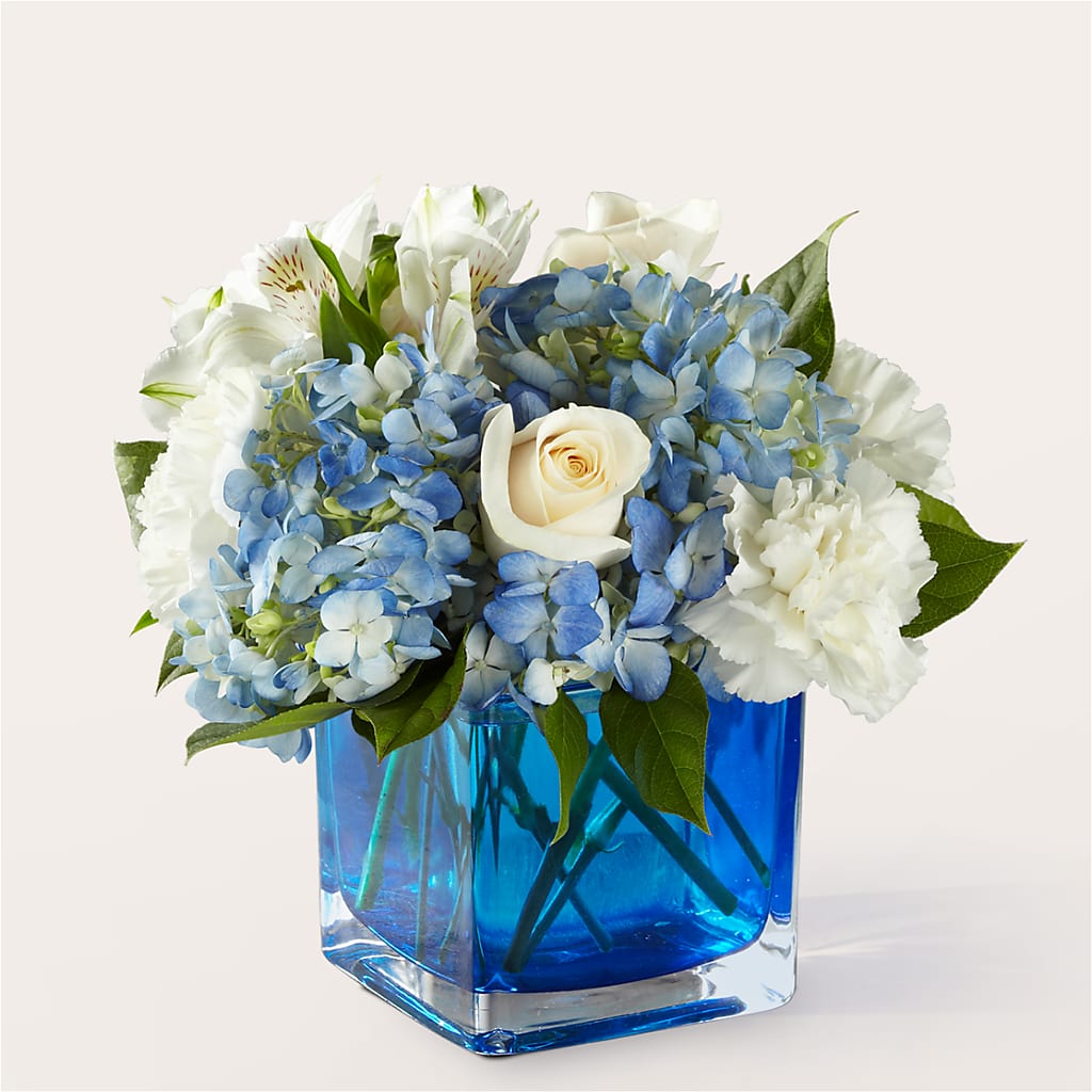 Soothing Waters Bouquet – TAYLOR'S MERCANTILE, Sewanee TN