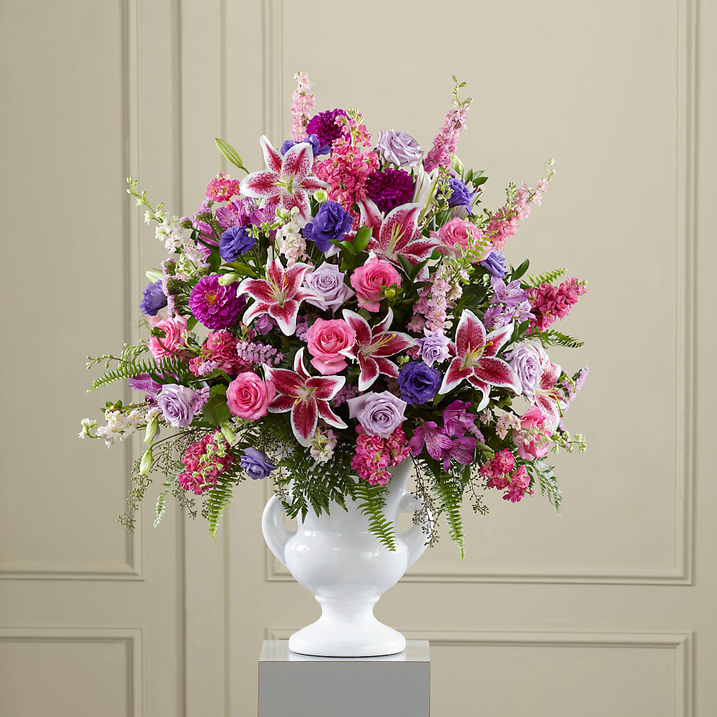 Peaceful Tribute Arrangement – TAYLOR'S MERCANTILE, Sewanee TN
