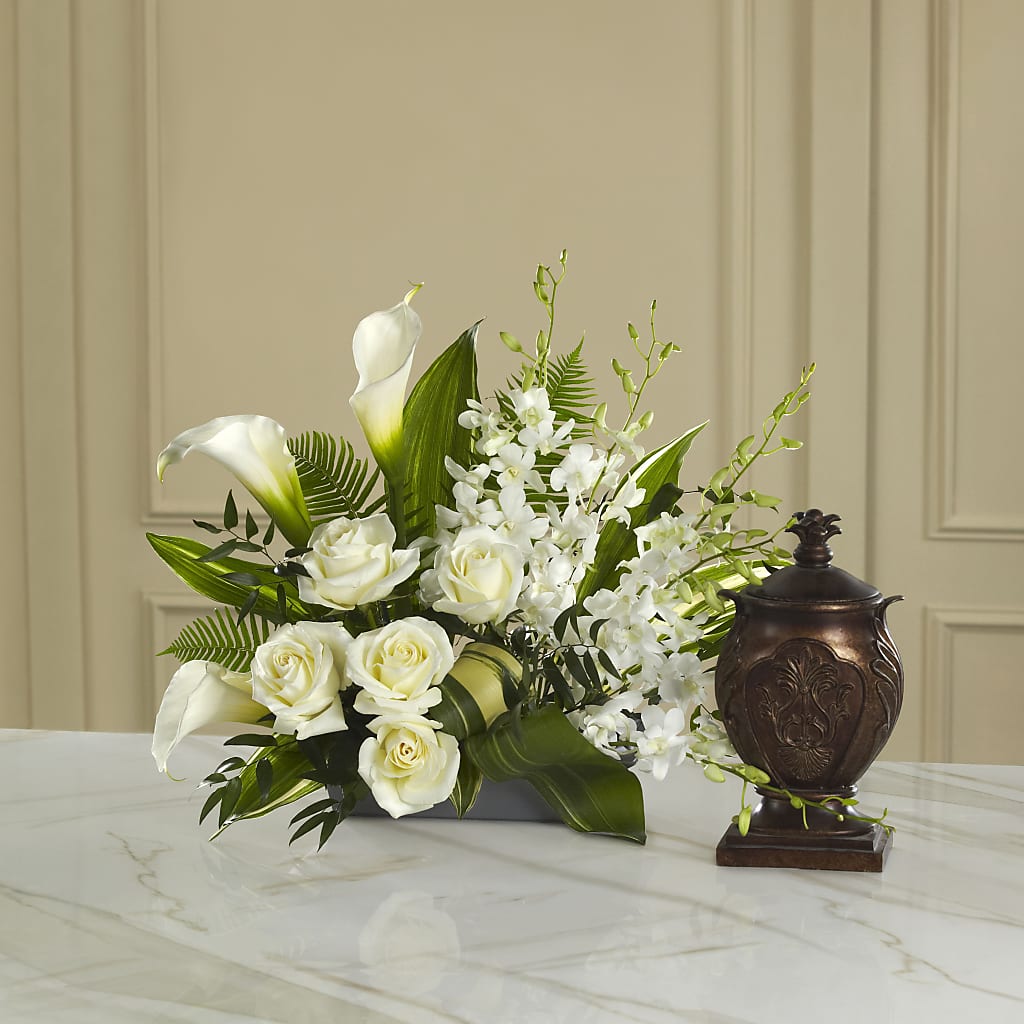 At Peace Arrangement – TAYLOR'S MERCANTILE, Sewanee TN