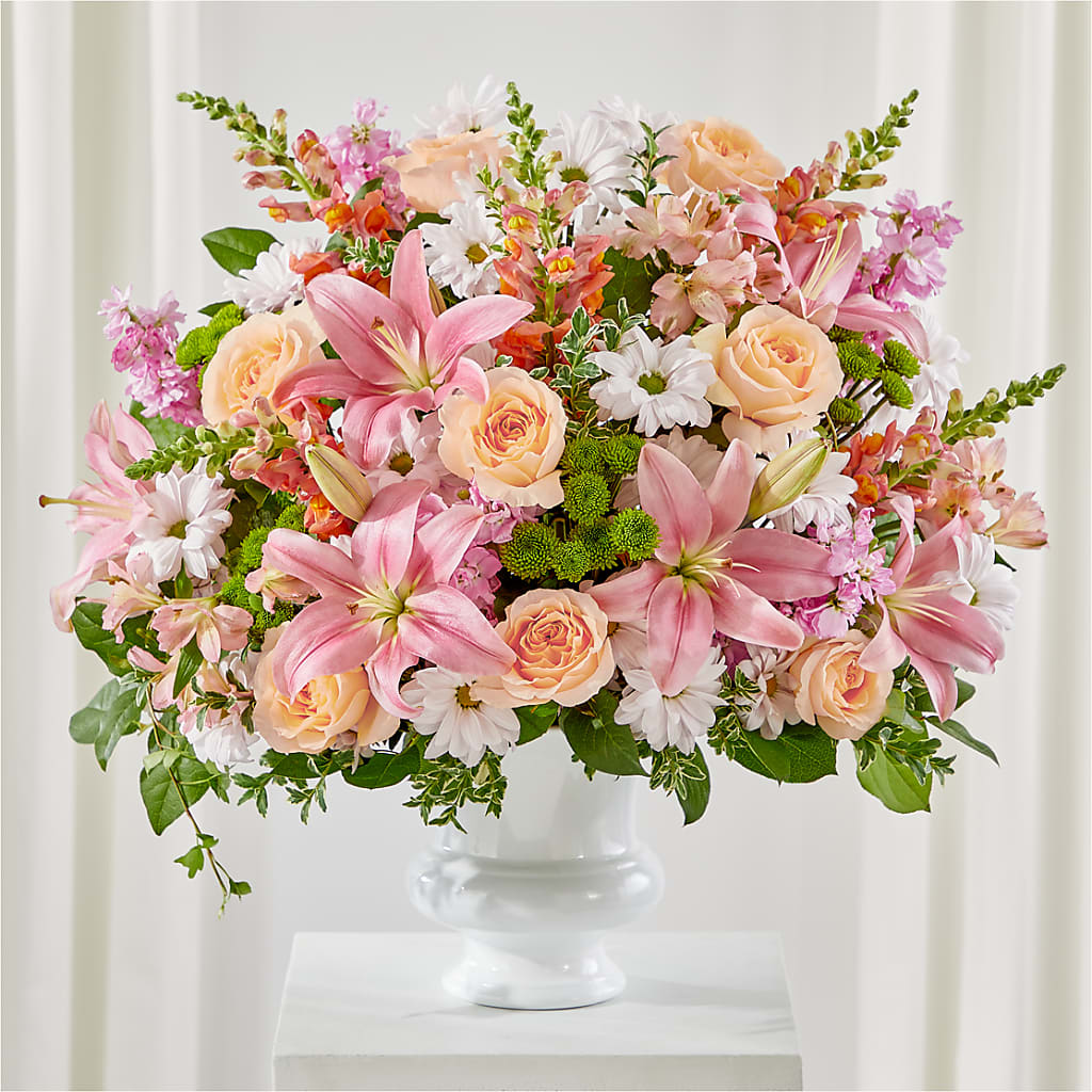 Heartfelt Gesture Urn Arrangement – TAYLOR'S MERCANTILE, Sewanee TN