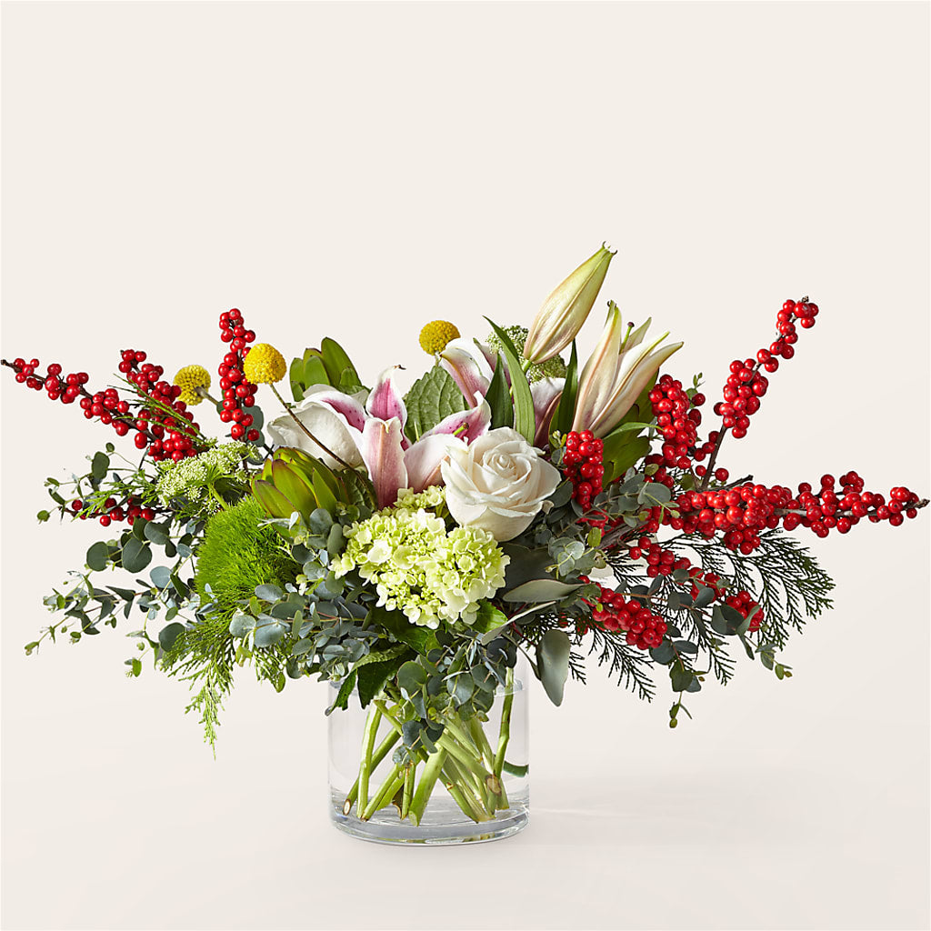 Berry & Bright Bouquet – TAYLOR'S MERCANTILE, Sewanee TN