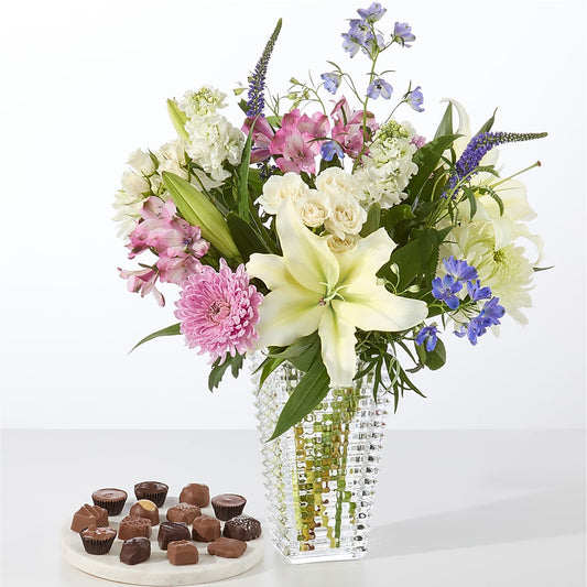Winter Celebration Bouquet – TAYLOR'S MERCANTILE, Sewanee TN