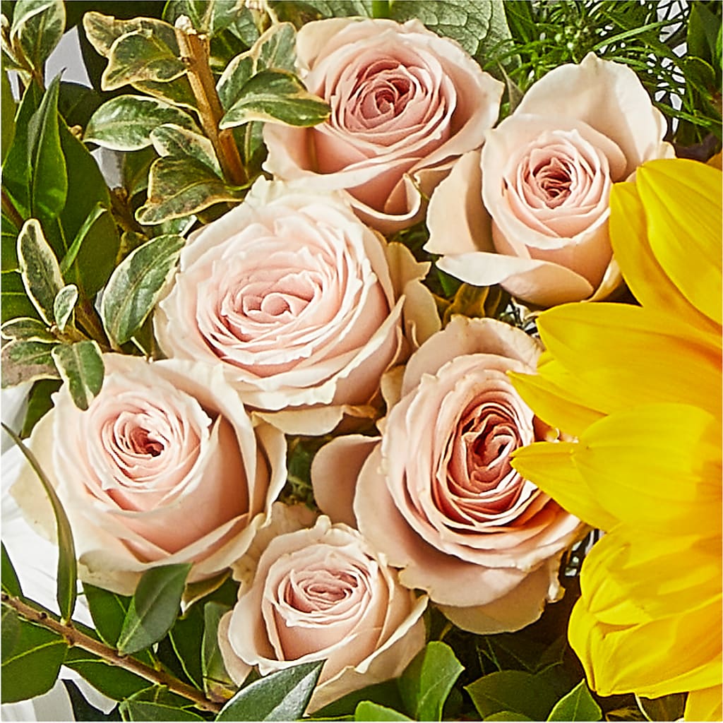 The Good Life Bouquet – TAYLOR'S MERCANTILE, Sewanee TN