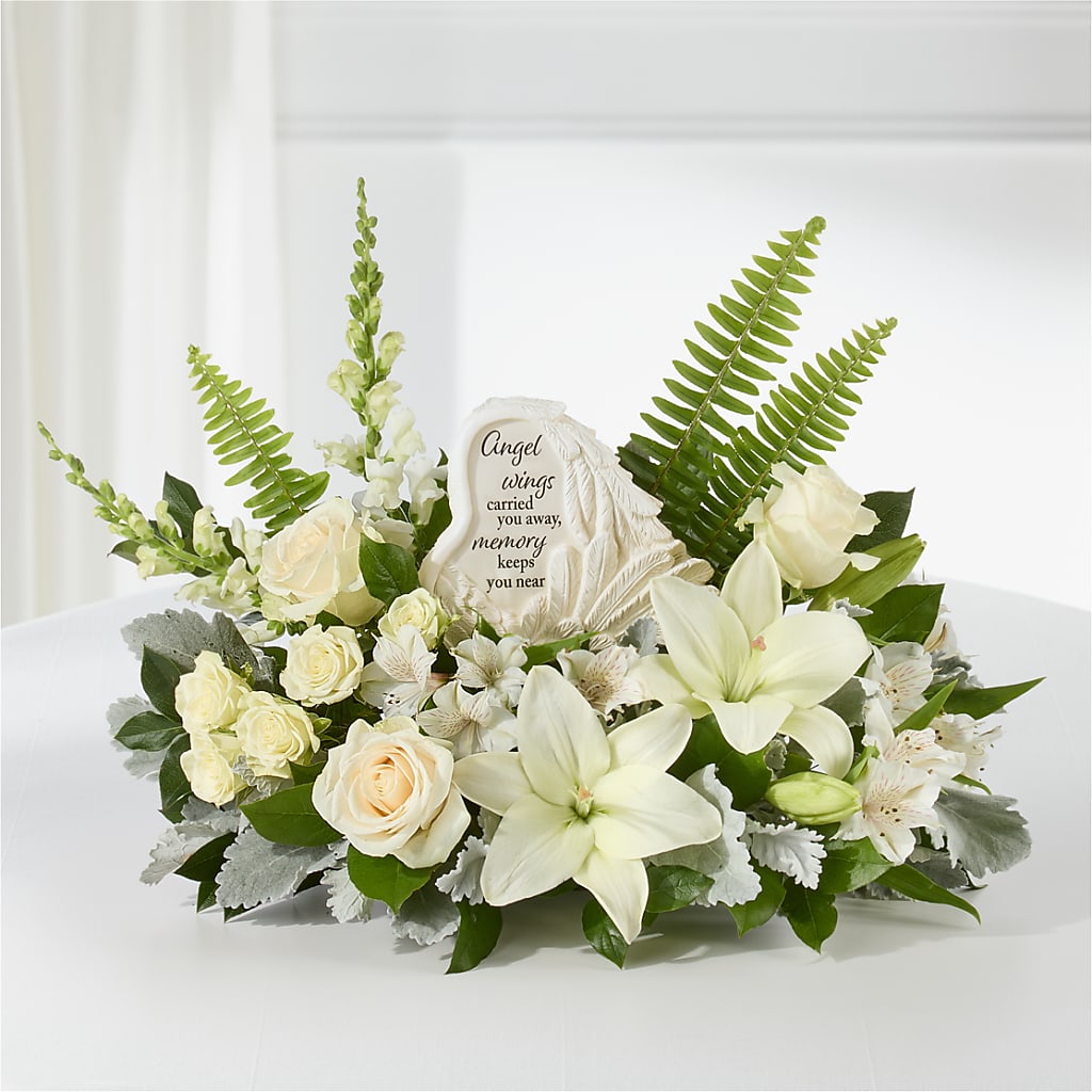 Holding You Close Arrangement – TAYLOR'S MERCANTILE, Sewanee TN