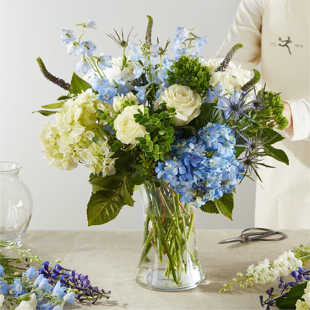 Festival of Lights – A Florist Original – TAYLOR'S MERCANTILE, Sewanee TN