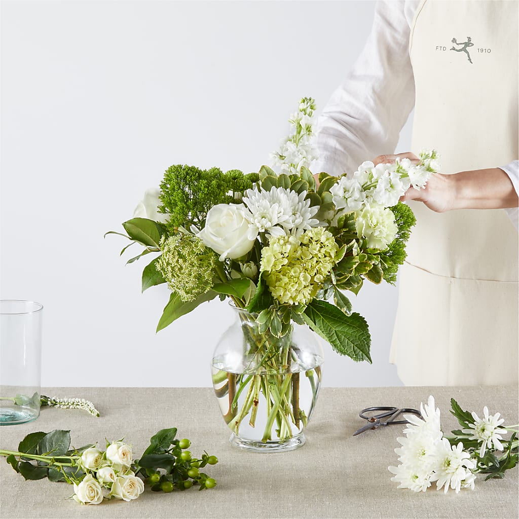 Irish Garden - A Florist Original – TAYLOR'S MERCANTILE, Sewanee TN