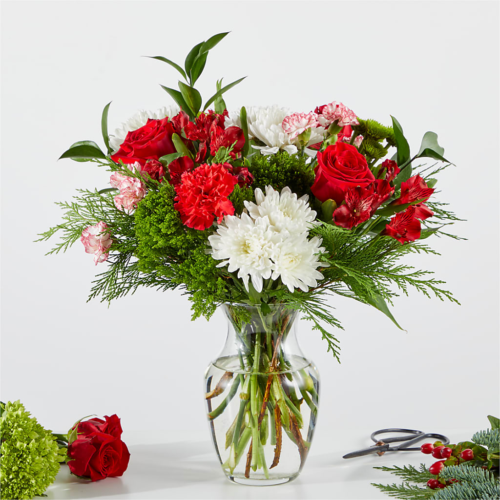 Merry Moment Bouquet – A Florist Original – TAYLOR'S MERCANTILE, Sewanee TN