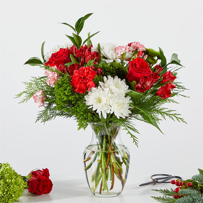 Merry Moment Bouquet – A Florist Original – TAYLOR'S MERCANTILE, Sewanee TN