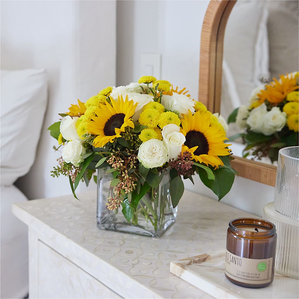 Luminous Morning Bouquet – TAYLOR'S MERCANTILE, Sewanee TN