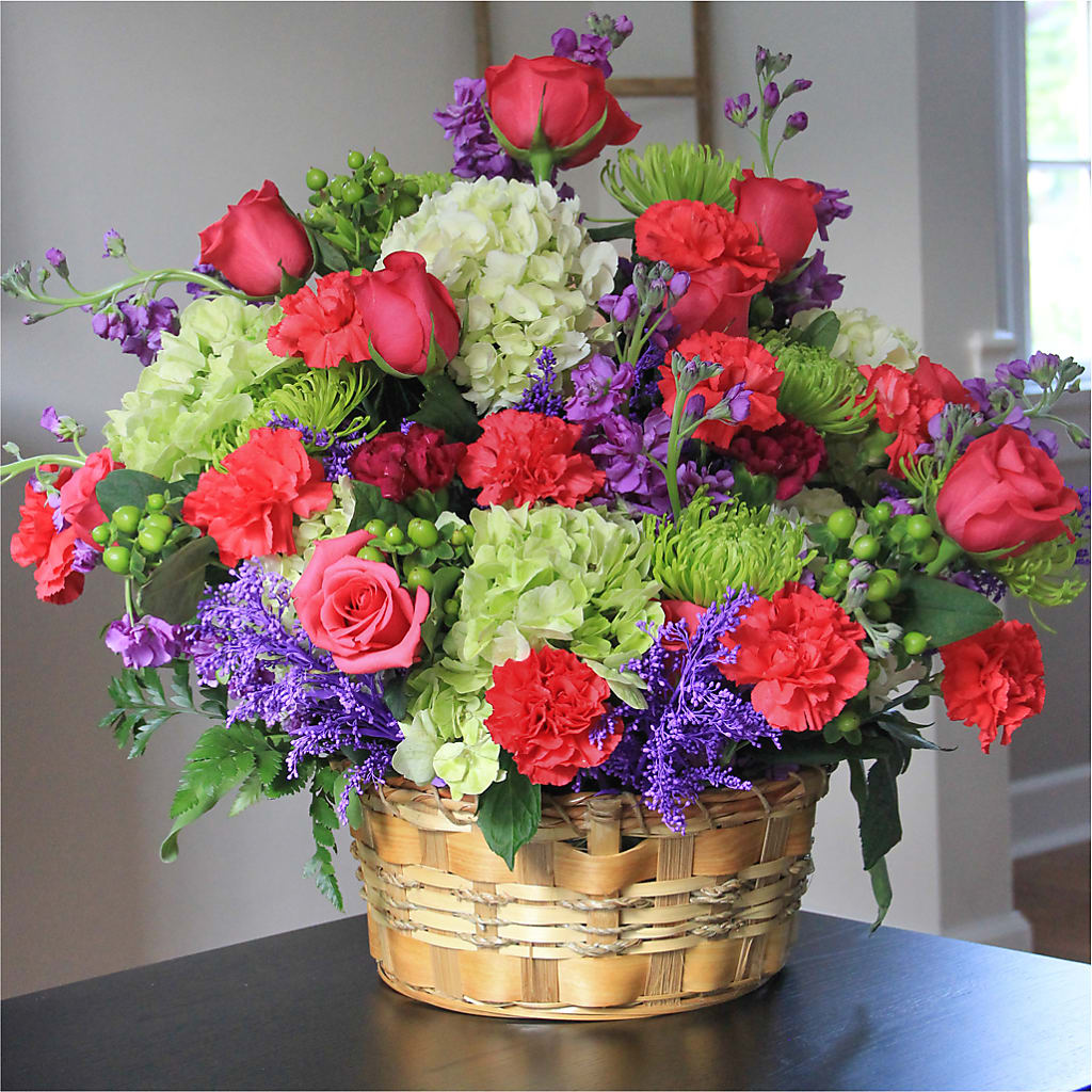 Warm Embrace Arrangement – TAYLOR'S MERCANTILE, Sewanee TN