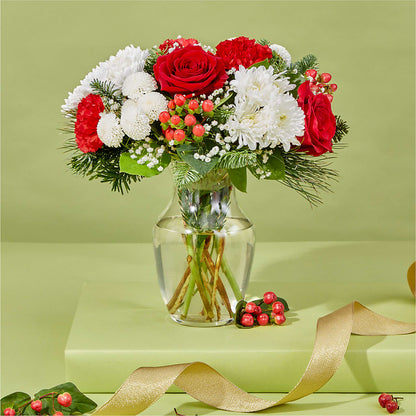Chance of Flurries Bouquet – TAYLOR'S MERCANTILE, Sewanee TN