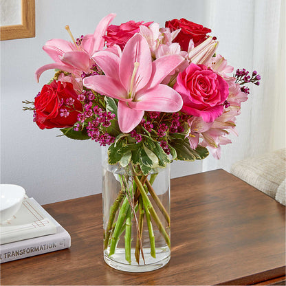Lucky in Love Bouquet – TAYLOR'S MERCANTILE, Sewanee TN