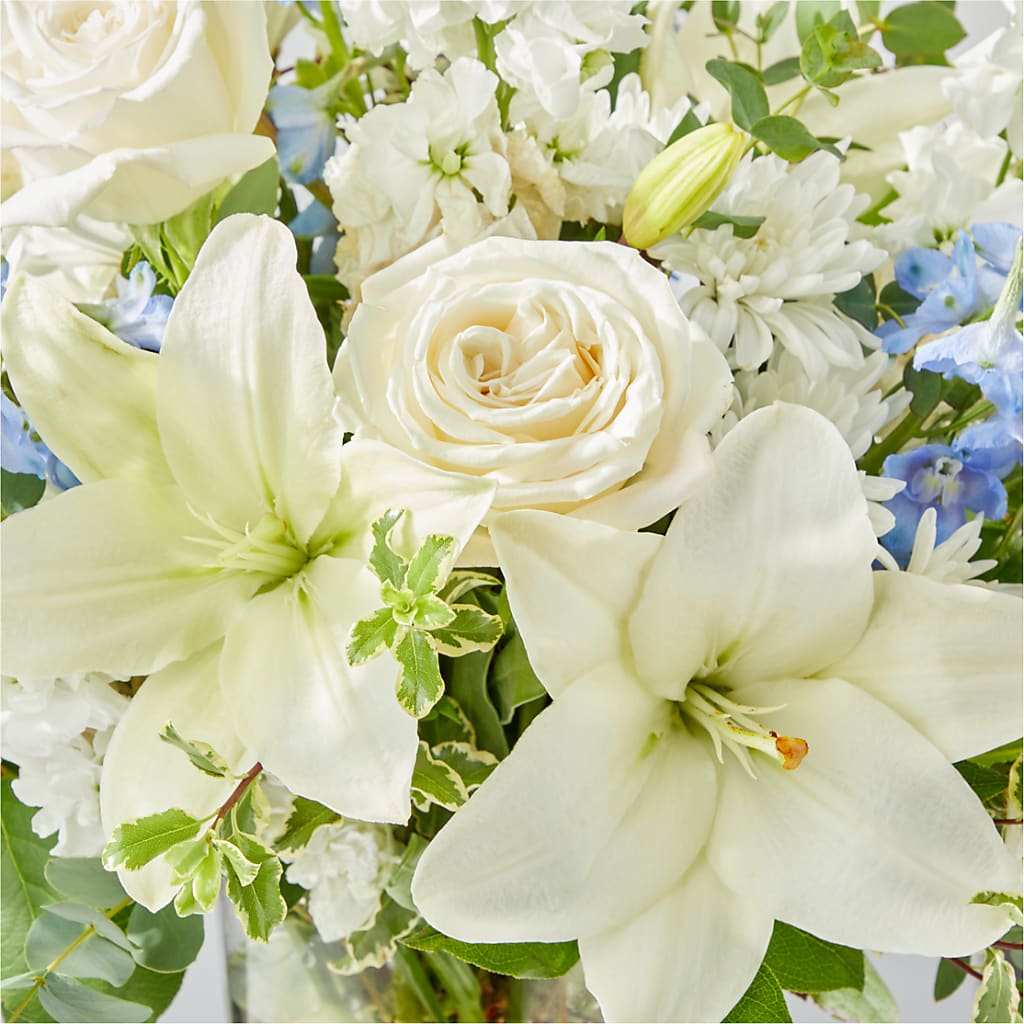 Peace of Mind Bouquet – TAYLOR'S MERCANTILE, Sewanee TN
