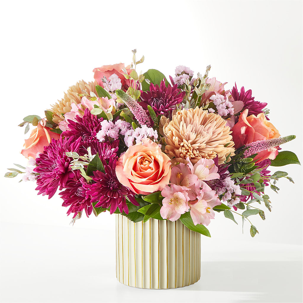 Berry Cobbler Bouquet with Ivory Vase – TAYLOR'S MERCANTILE, Sewanee TN