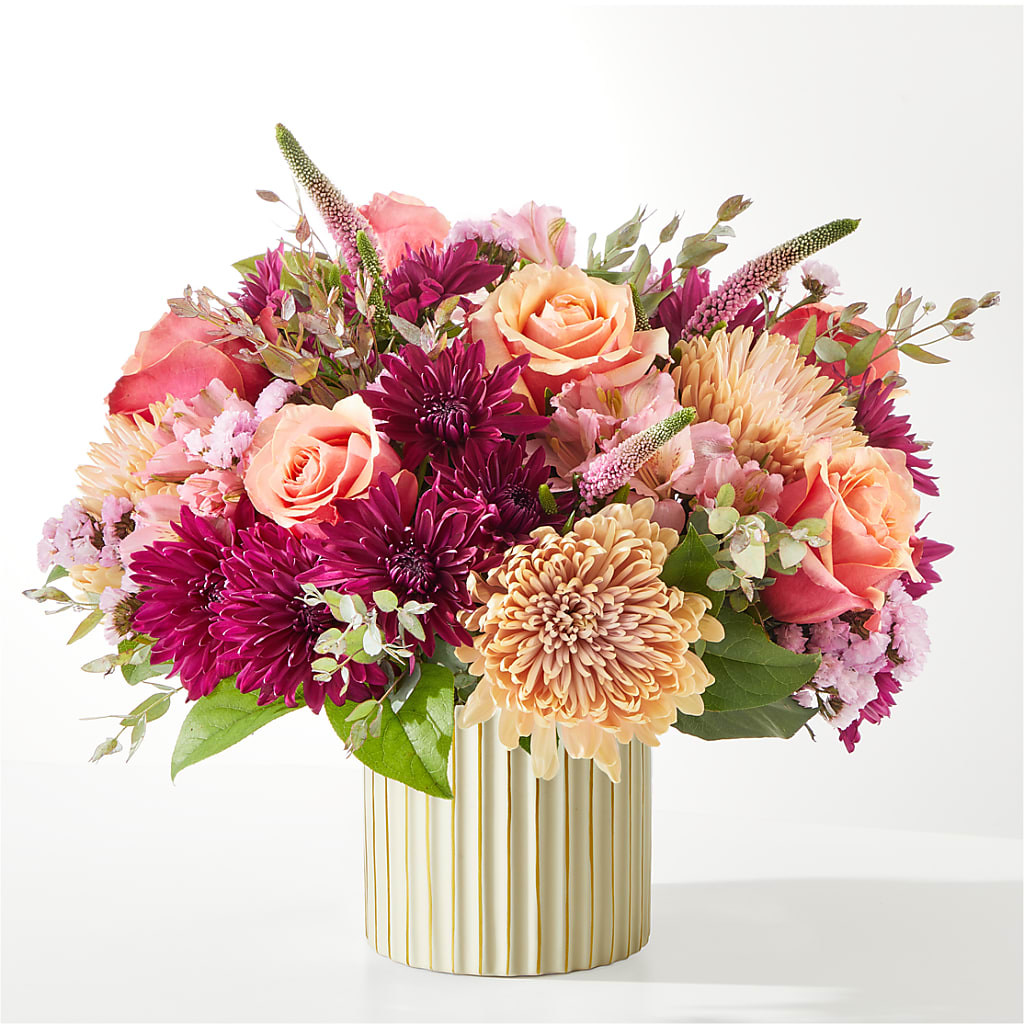 Berry Cobbler Bouquet with Ivory Vase – TAYLOR'S MERCANTILE, Sewanee TN