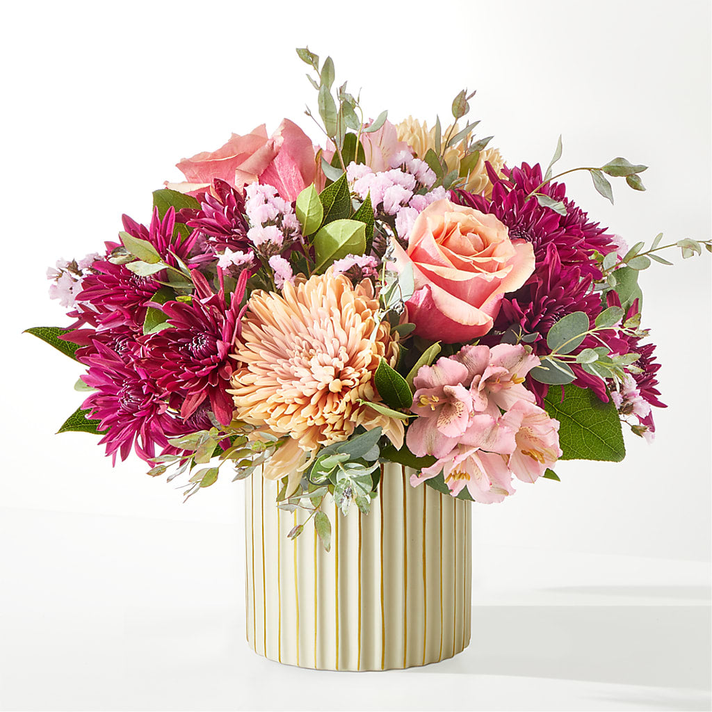 Berry Cobbler Bouquet with Ivory Vase – TAYLOR'S MERCANTILE, Sewanee TN