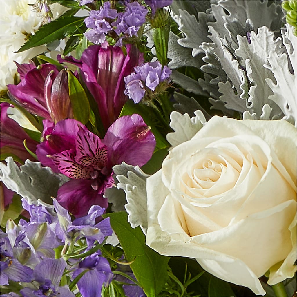 Shooting Star Bouquet – TAYLOR'S MERCANTILE, Sewanee TN