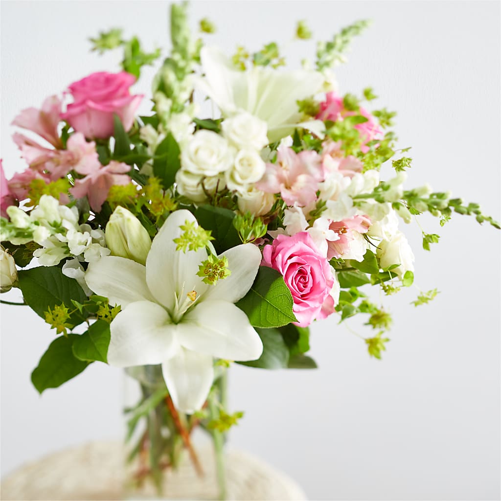 Fondly Bouquet – TAYLOR'S MERCANTILE, Sewanee TN